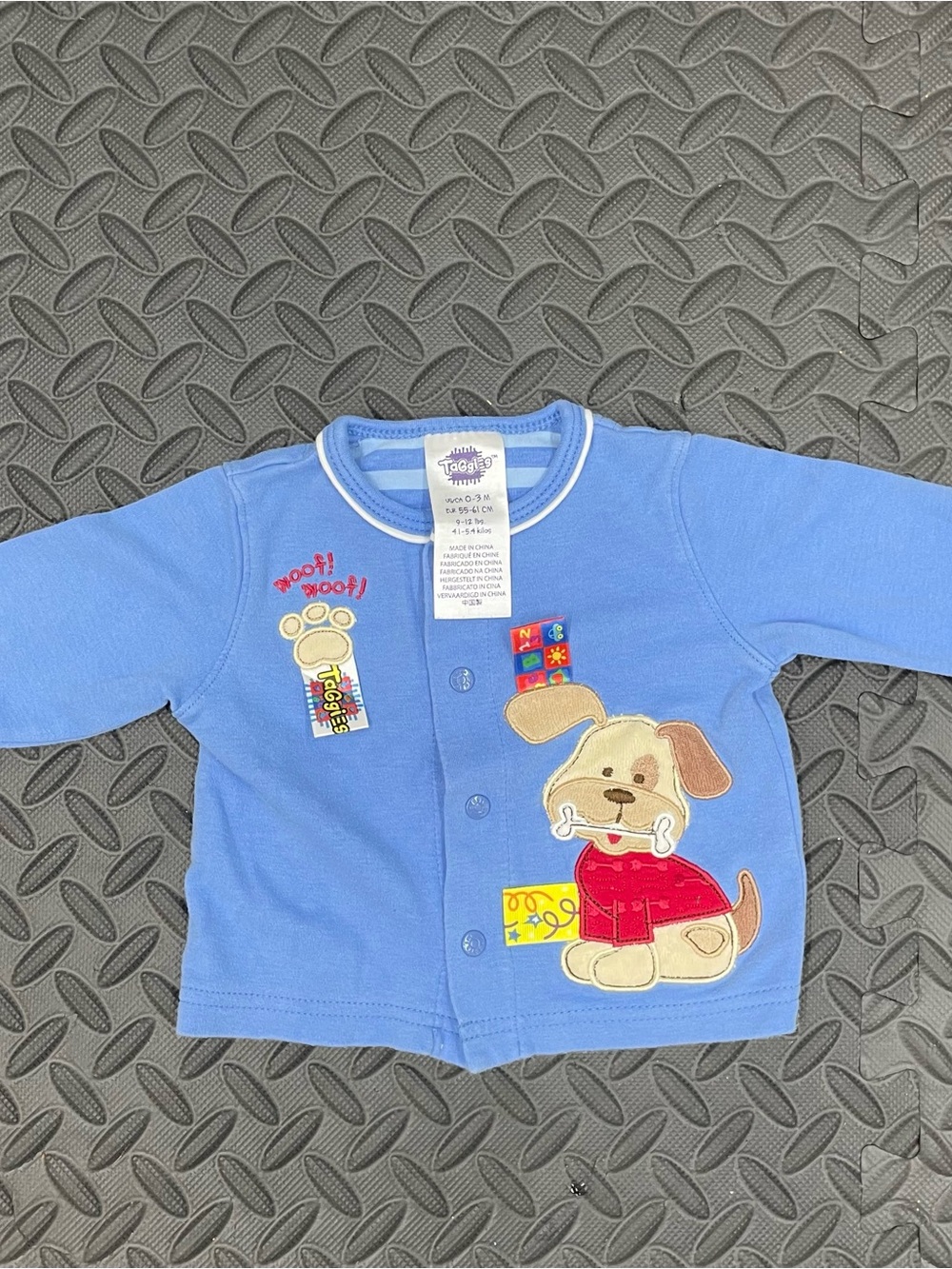Taggies infant long-sleeve shirt Light Blue Size 0-3 Months excellent Sensory